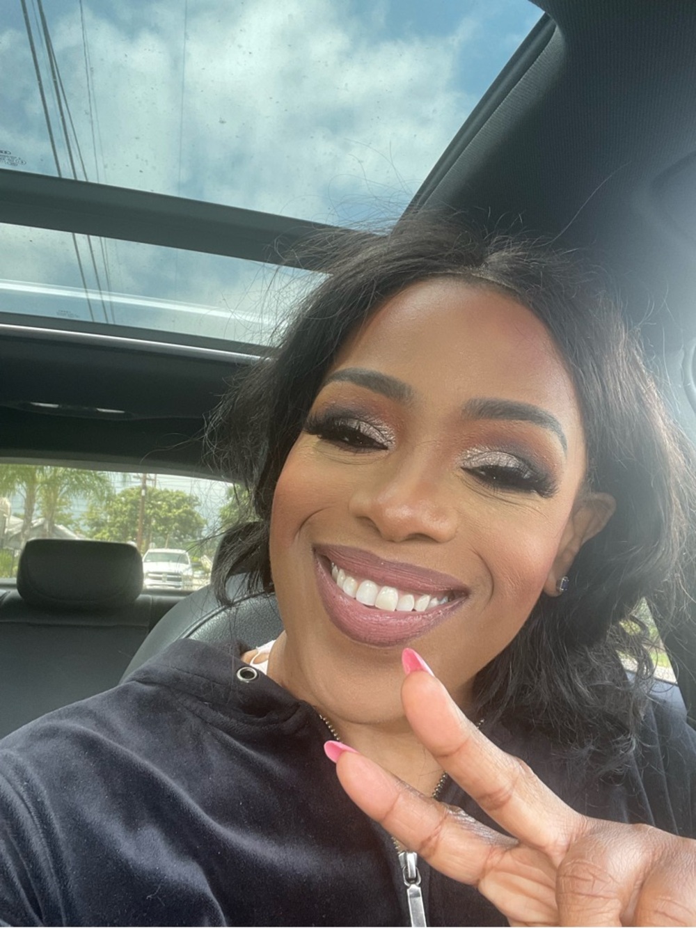 Meet your Posher, Monica